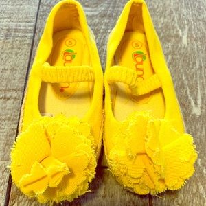 Infant Launch Yellow Lulu Flower Flats